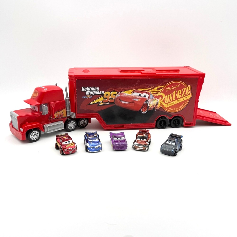 Mattel Disney Pixar Cars Transforming Mack Playset w/ 5 Mini Racers Diecast Cars